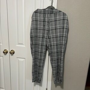 Ava & Viv Black and White Plaid Pants 1X Pull On Pants Strech ! New